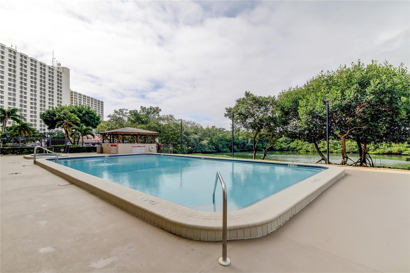 CHATEAU TOWER CONDO - Residential