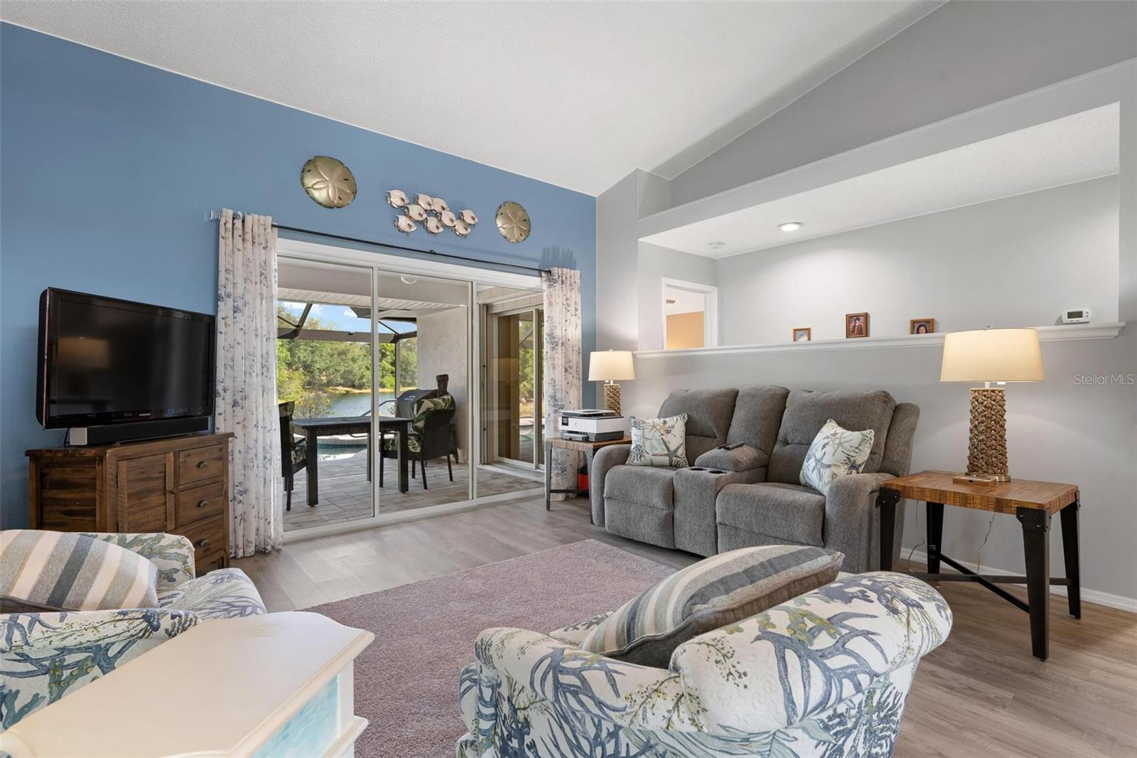 5009 SOUTHERN PINE CIRCLE