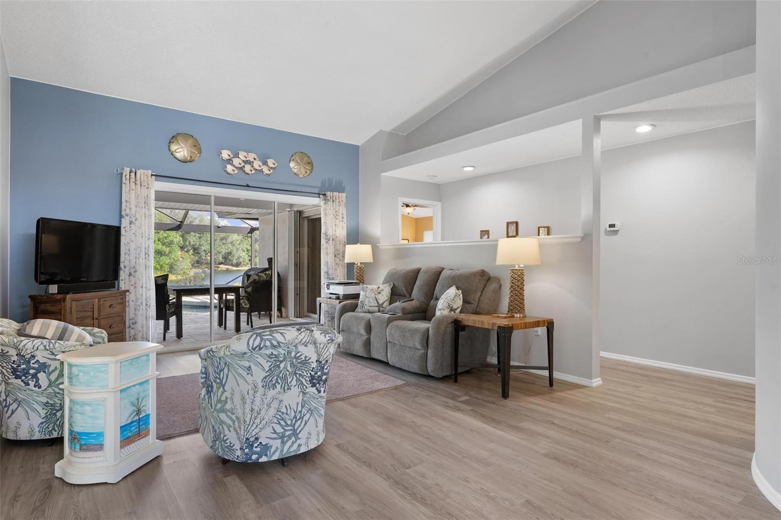5009 SOUTHERN PINE CIRCLE