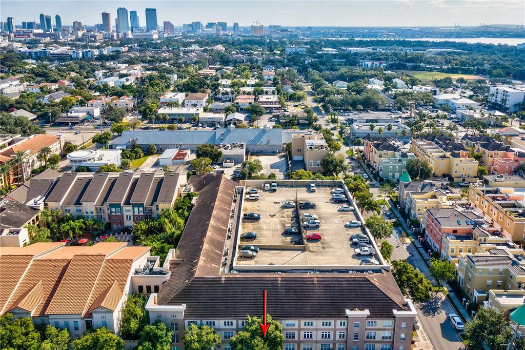 Photo of 520 S Armenia Avenue #1229C, Tampa, FL 33609 (MLS # TB8441224)