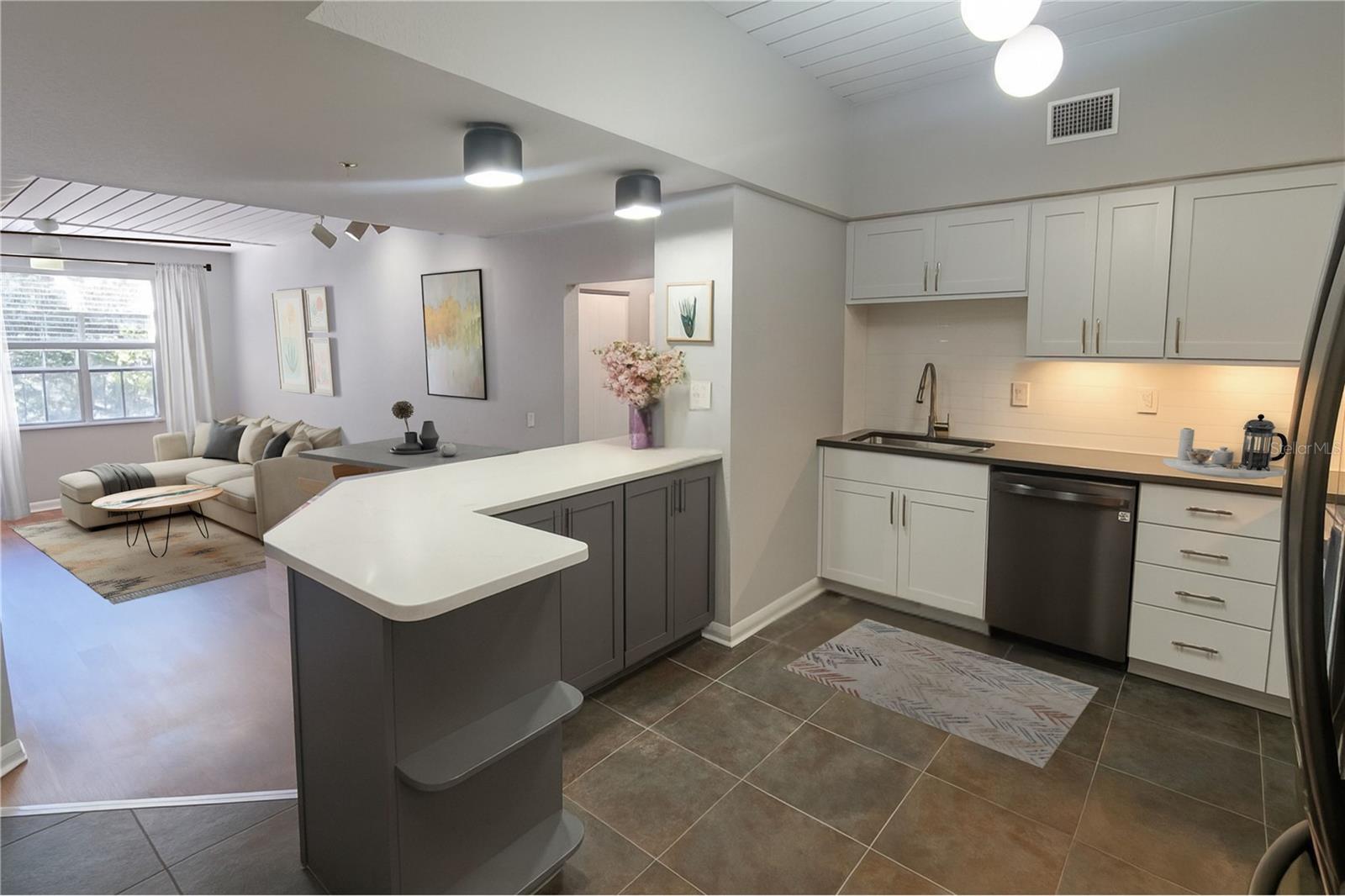 MADISON AT SOHO CONDO - Residential