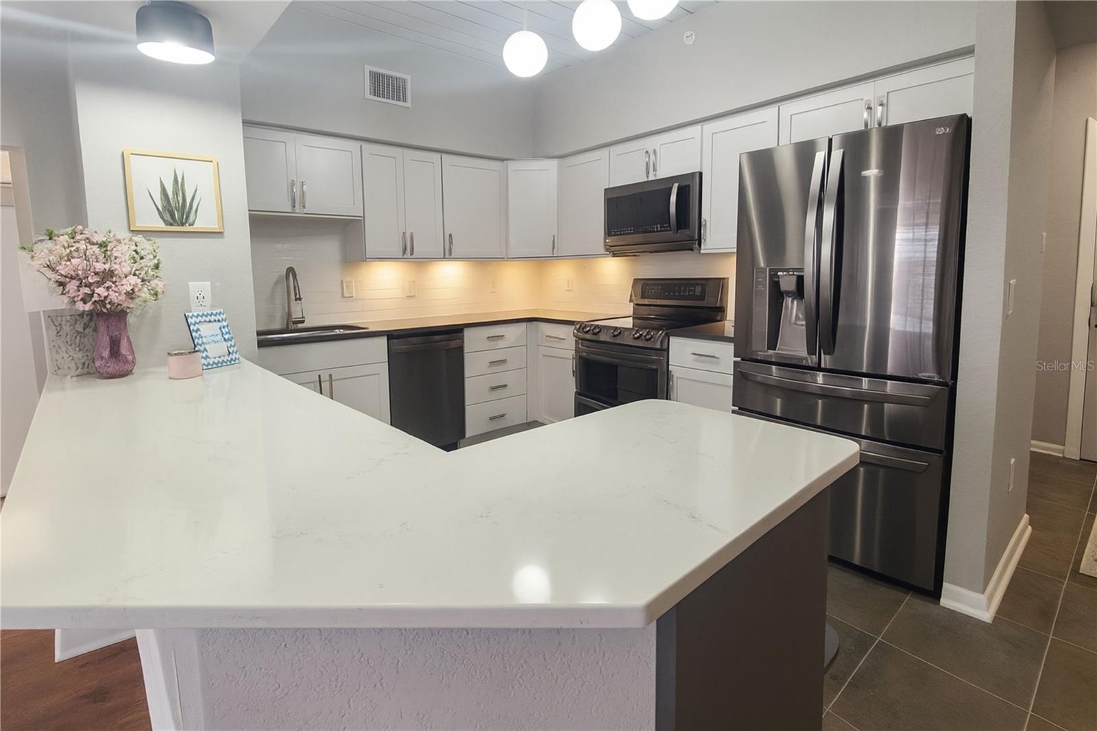 MADISON AT SOHO CONDO - Residential