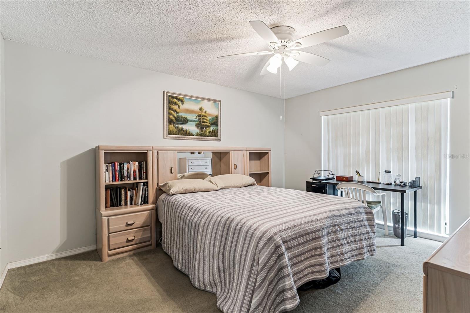 KNOLLS OF KINGS POINT 03 CONDO PH 01 - Residential