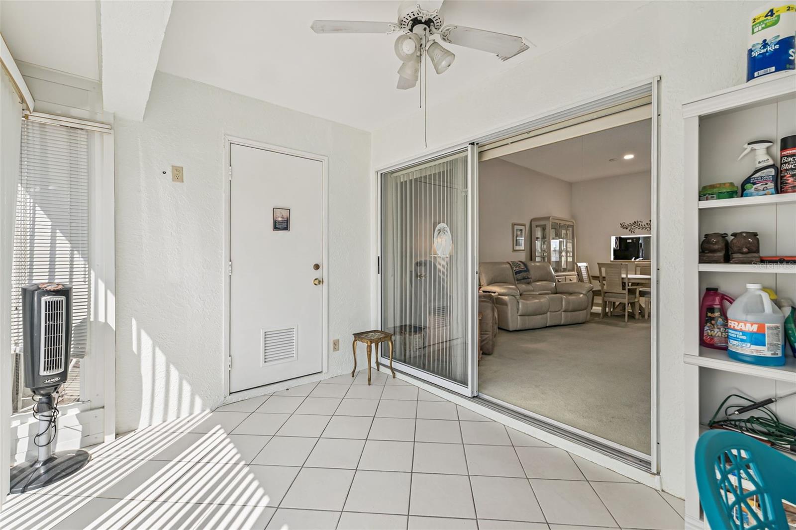 KNOLLS OF KINGS POINT 03 CONDO PH 01 - Residential