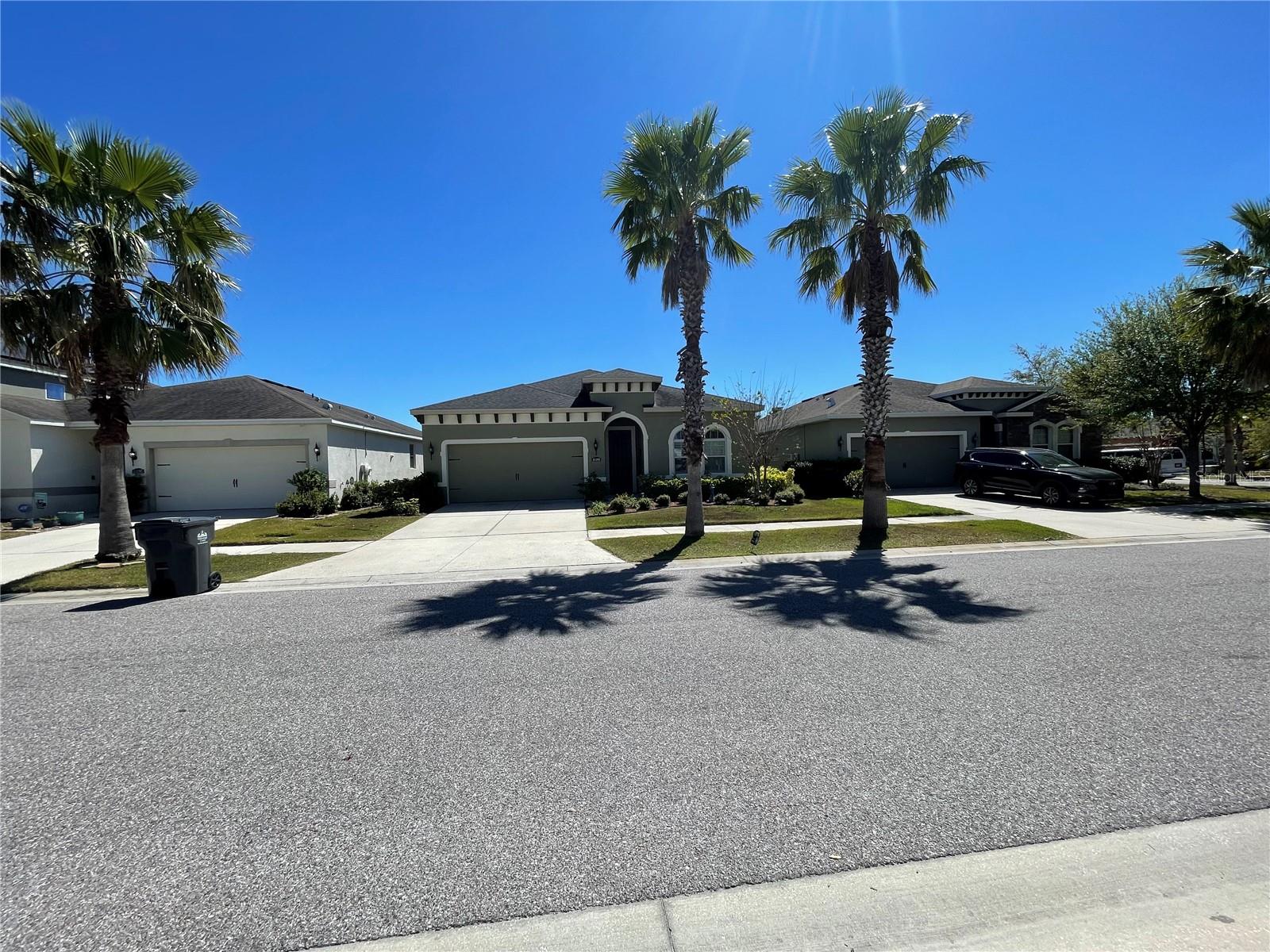 11193 SPRING POINT CIRCLE