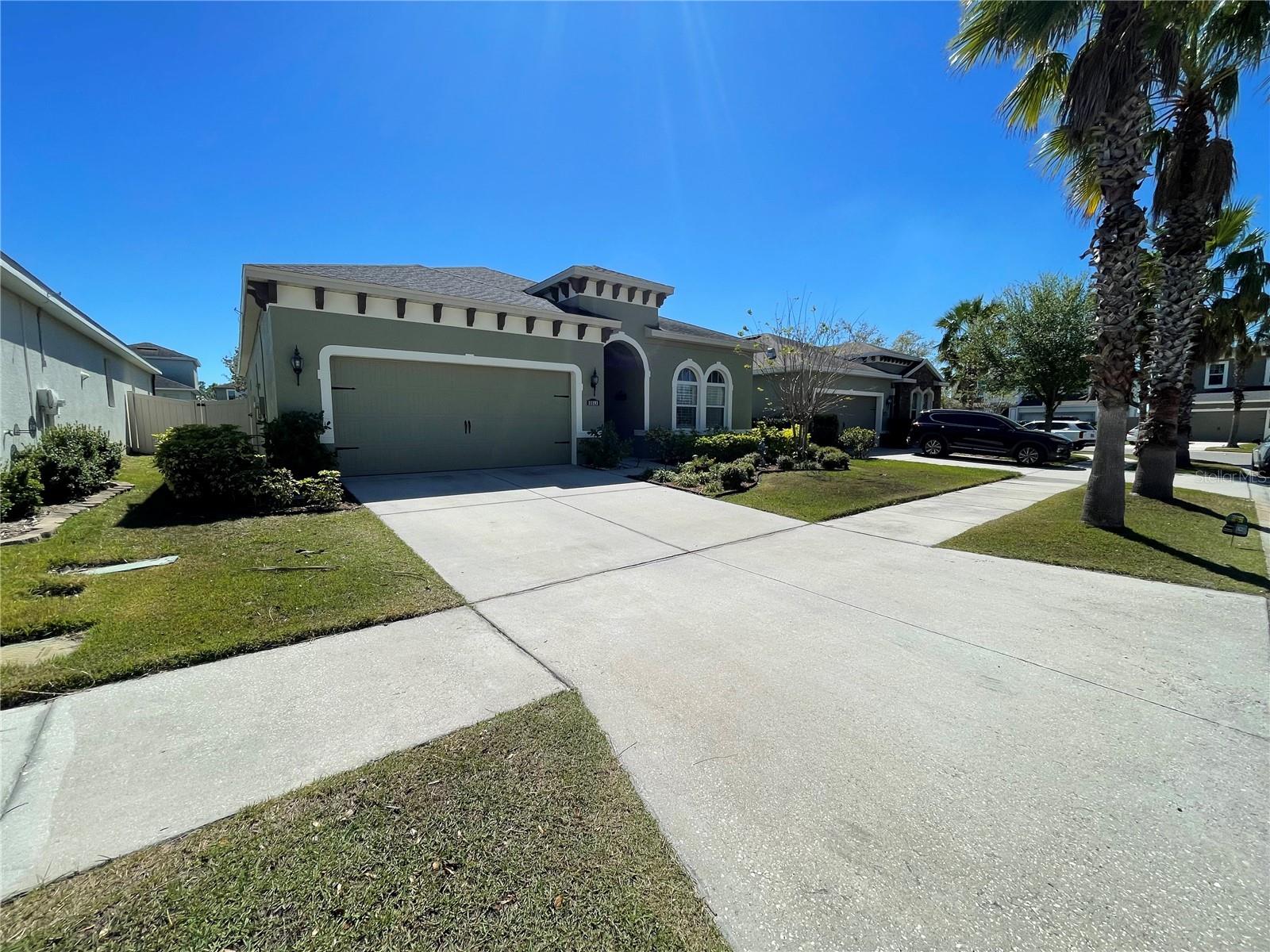 11193 SPRING POINT CIRCLE