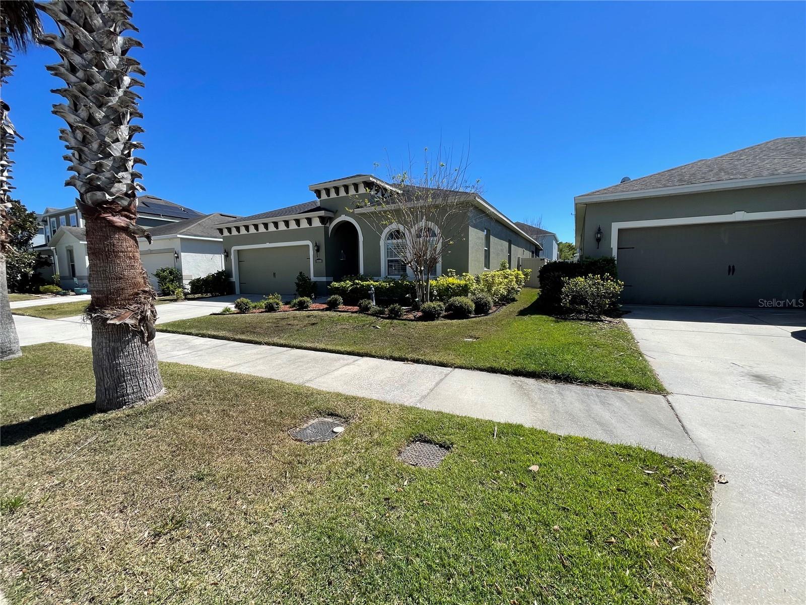 11193 SPRING POINT CIRCLE