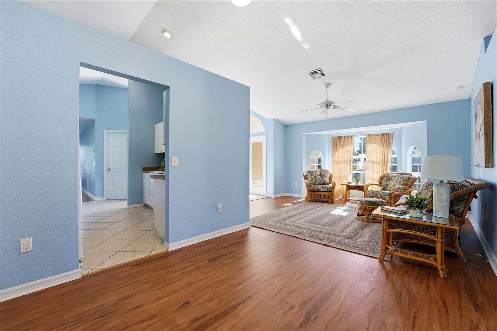 1712 LANSDALE AVENUE