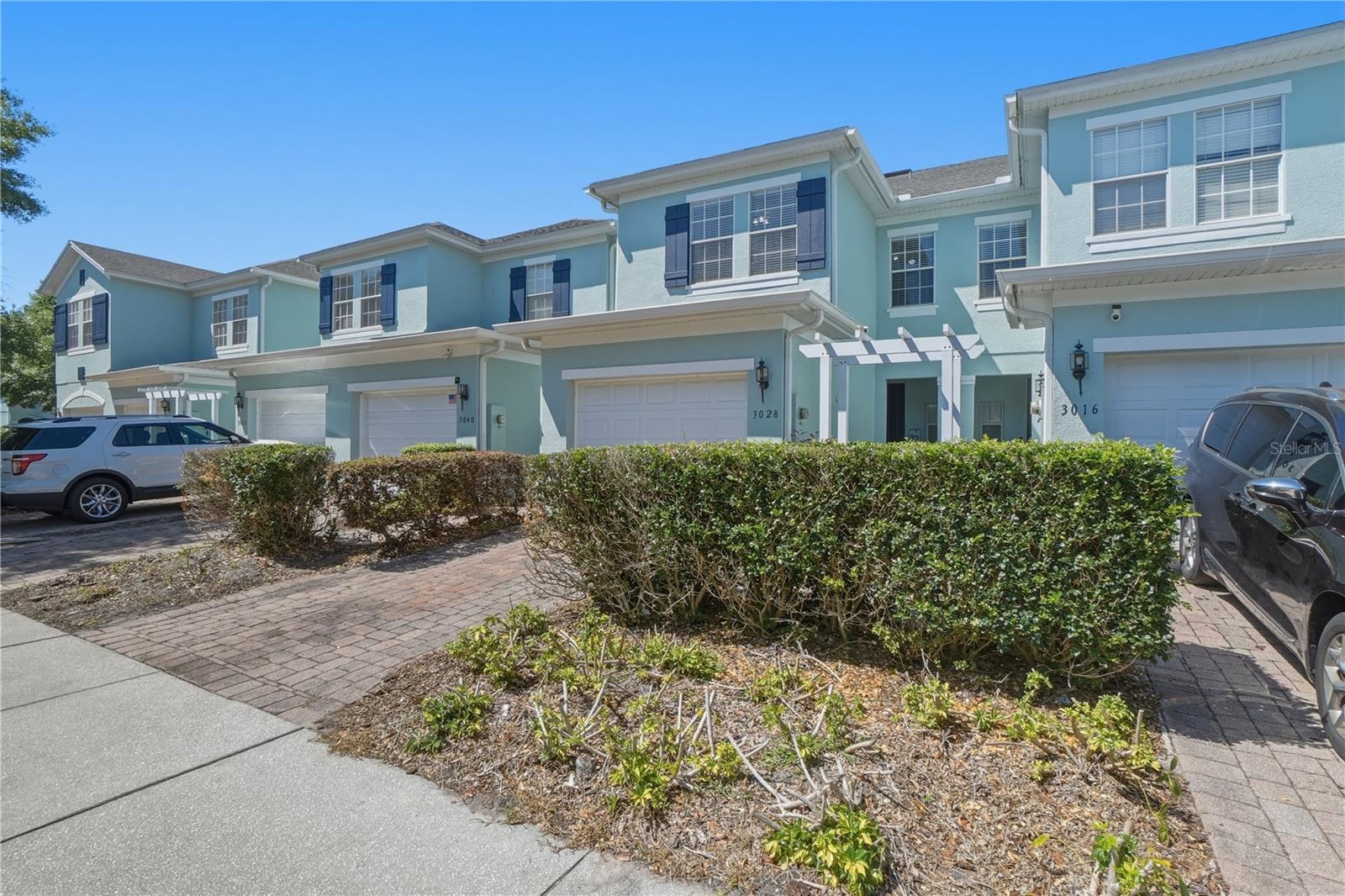 VILLA CAPRI/METROWEST - Residential