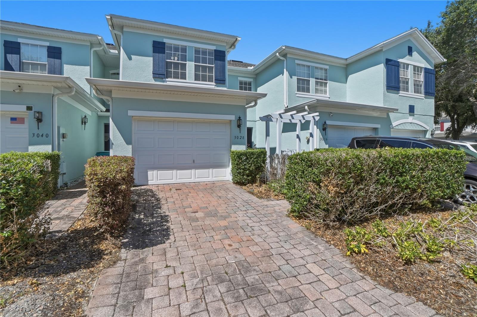 VILLA CAPRI/METROWEST - Residential
