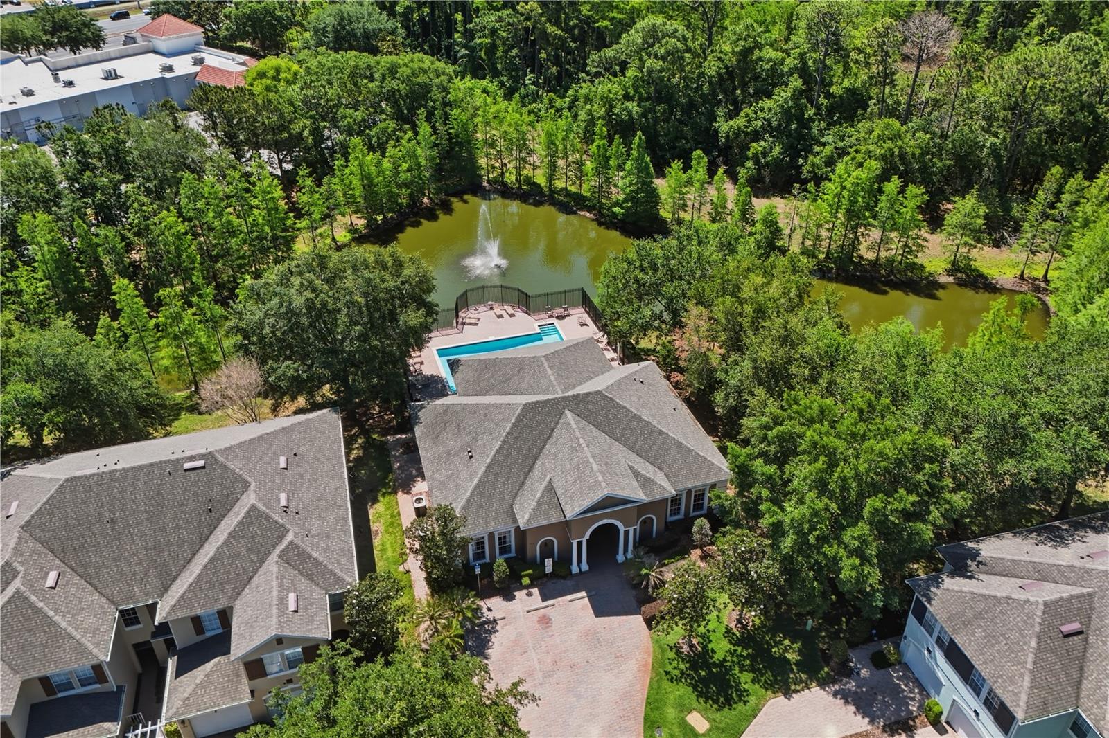 VILLA CAPRI/METROWEST - Residential