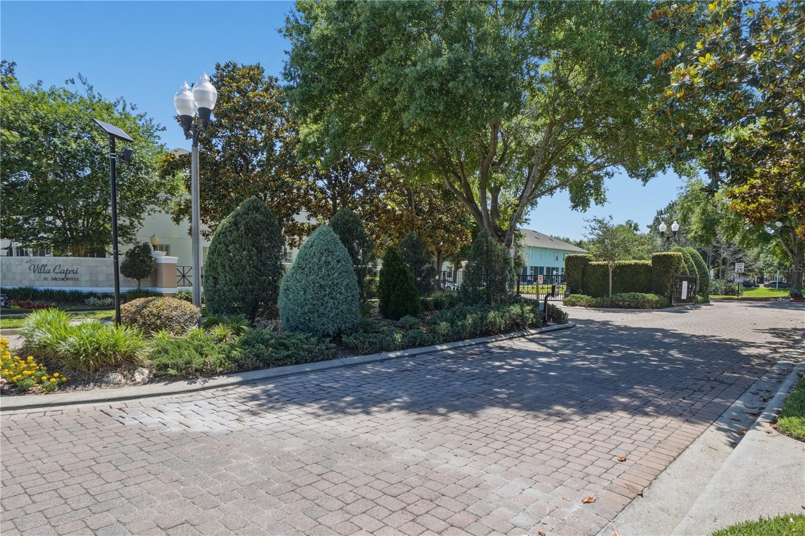 VILLA CAPRI/METROWEST - Residential
