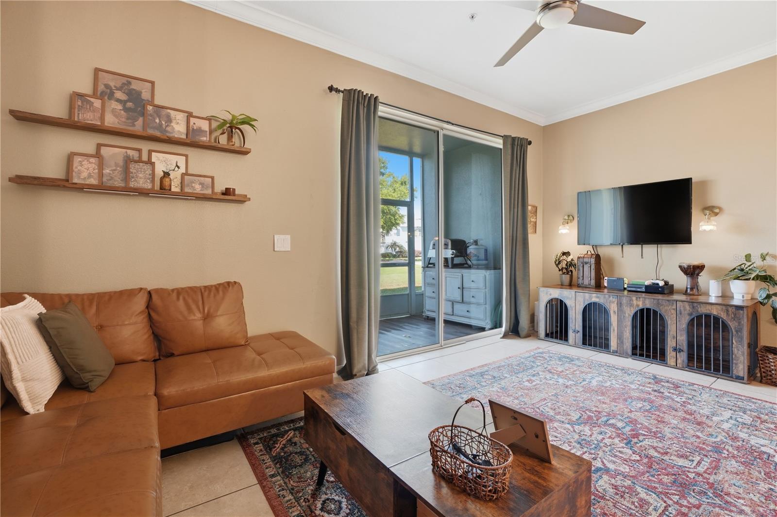 VILLA CAPRI/METROWEST - Residential