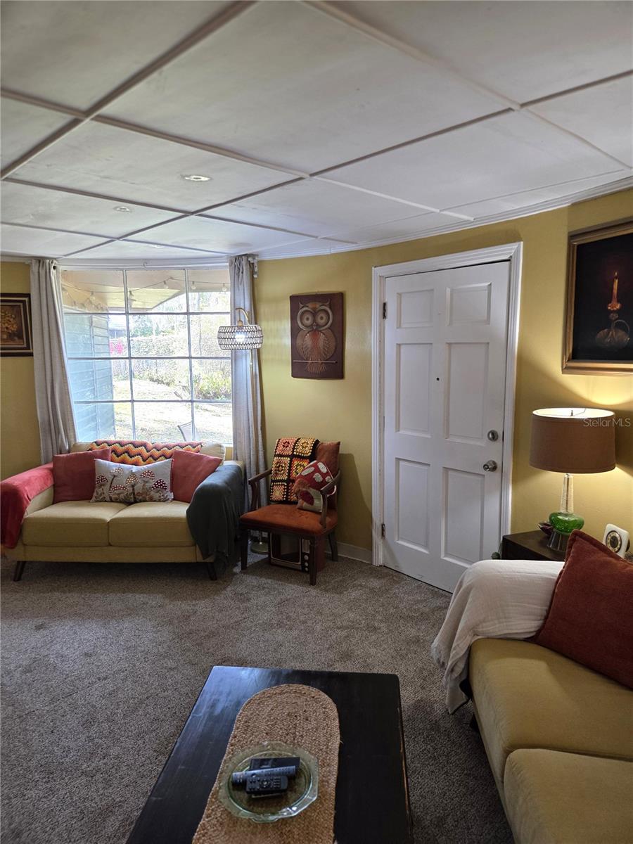 ARTHUR GIBSONS SUB - Residential