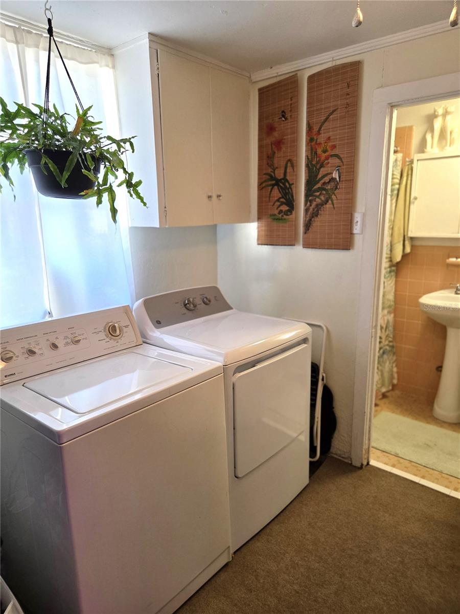 ARTHUR GIBSONS SUB - Residential