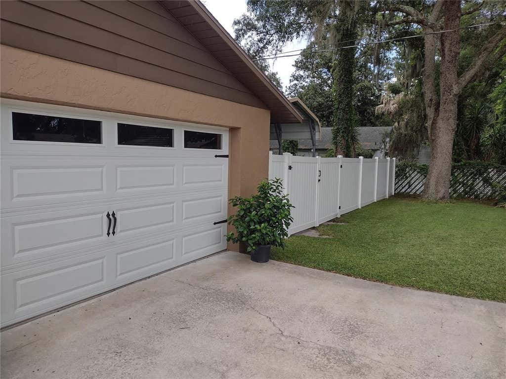 Photo of 2301 NE 32nd Place, Ocala, FL 34479 (MLS # O6436696)