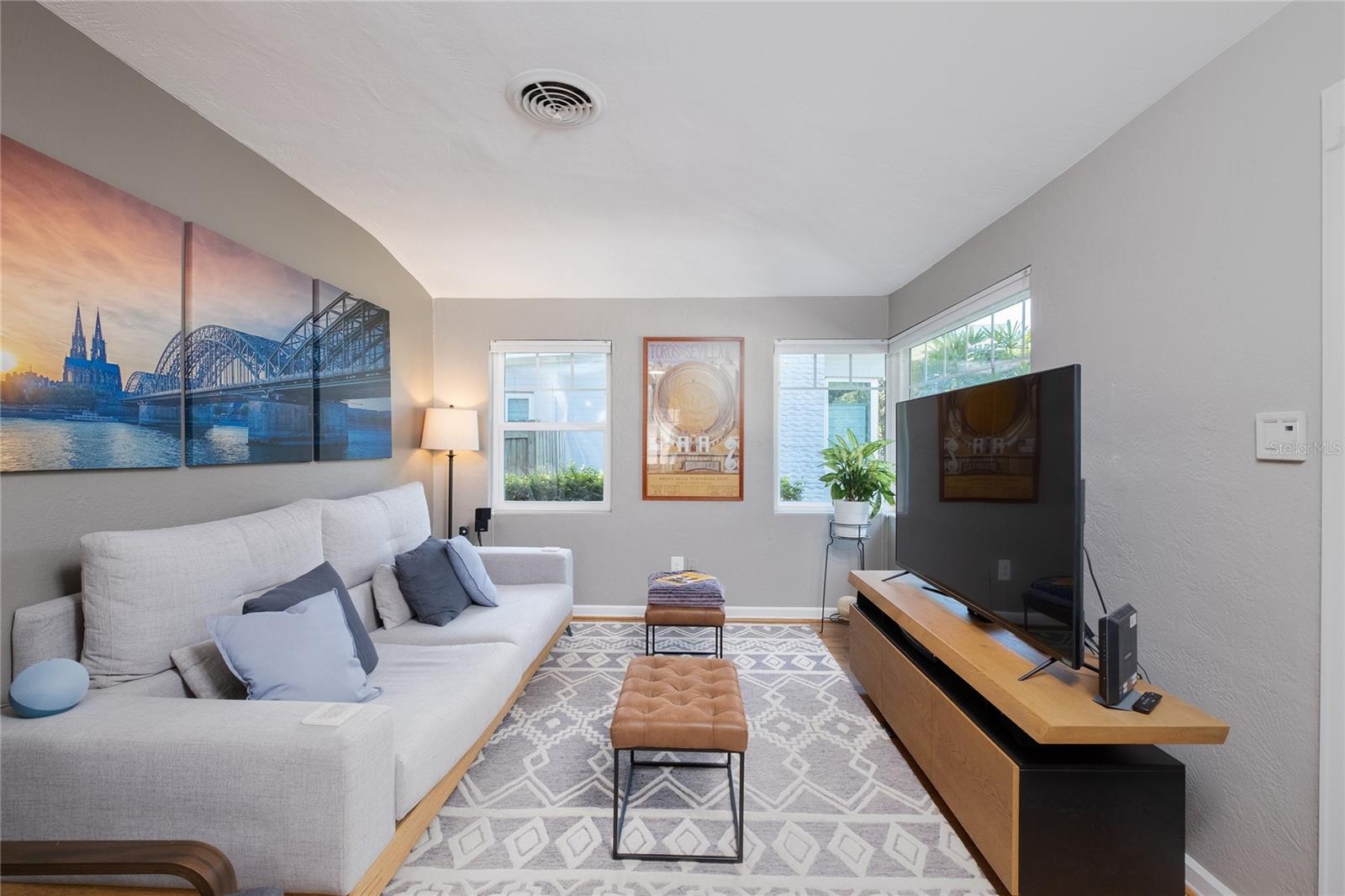 ORWIN MANOR STRATFORD SEC - Residential