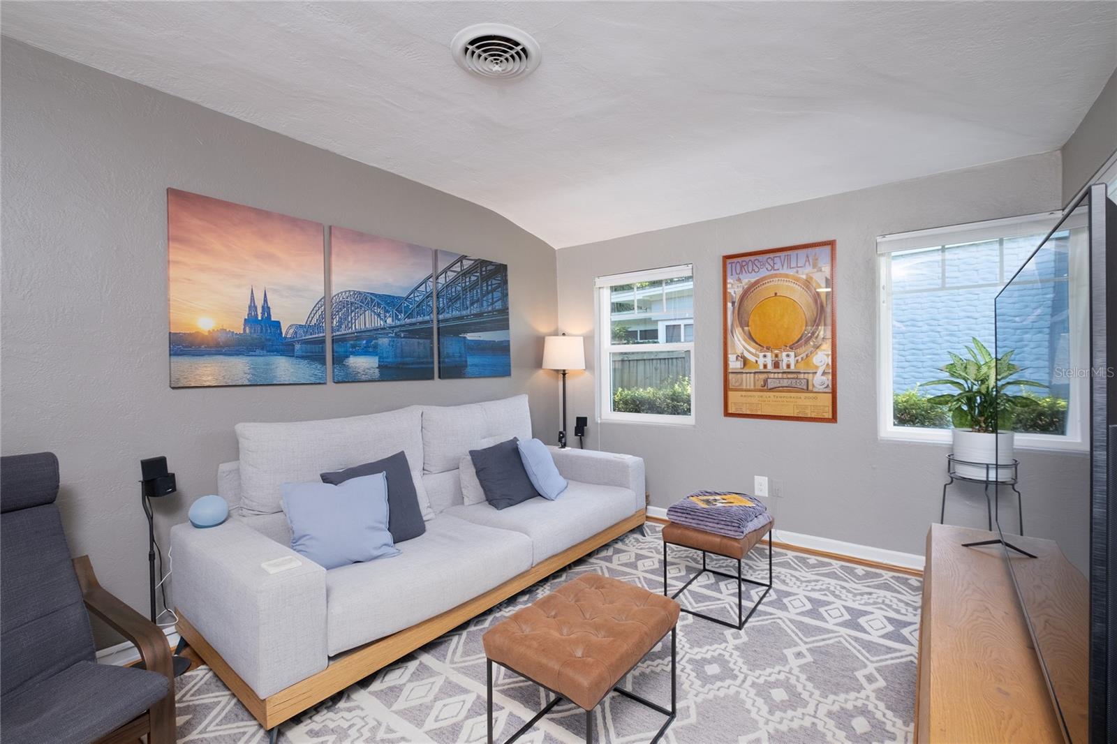 ORWIN MANOR STRATFORD SEC - Residential