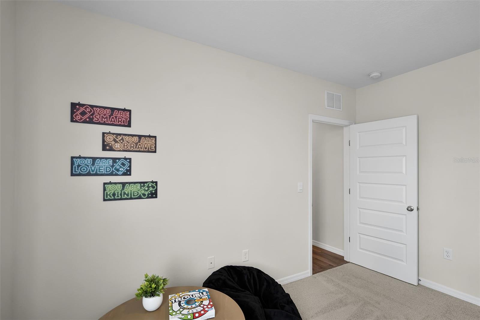 WIND MEADOWS SOUTH - Residential