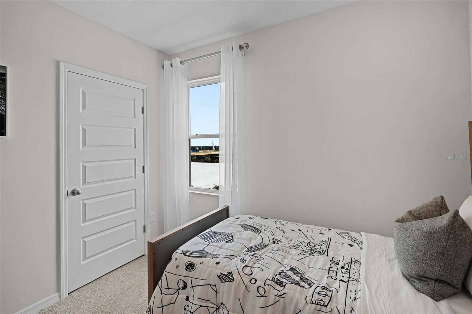 WIND MEADOWS SOUTH - Residential