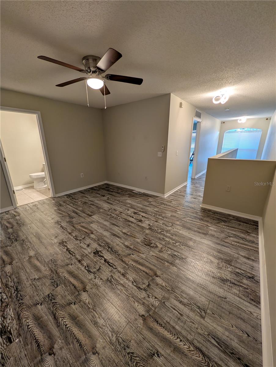 ASHBURN SQUARE TWNHMS - Residential Lease