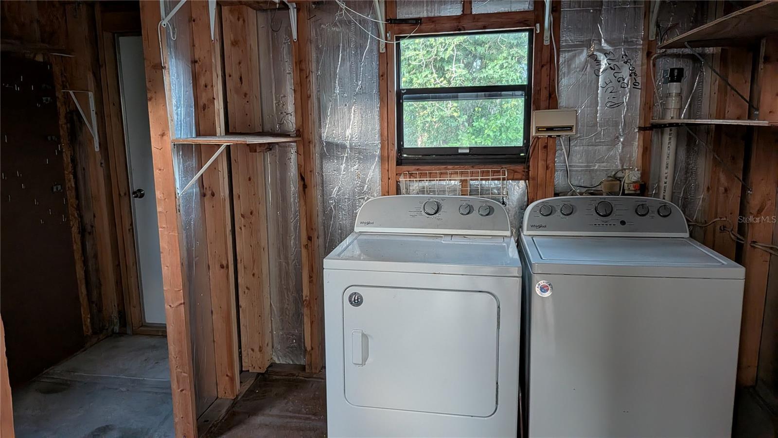 PINE RUN ESTATES - Residential