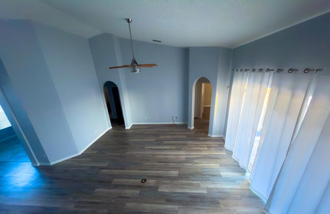 SPRINGVIEW UNIT 02 - Residential