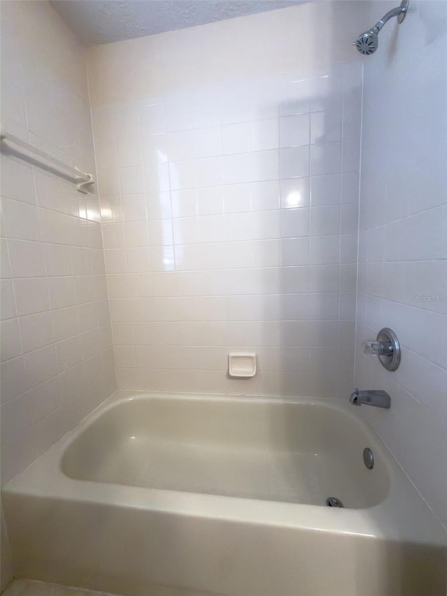 SPRINGVIEW UNIT 02 - Residential