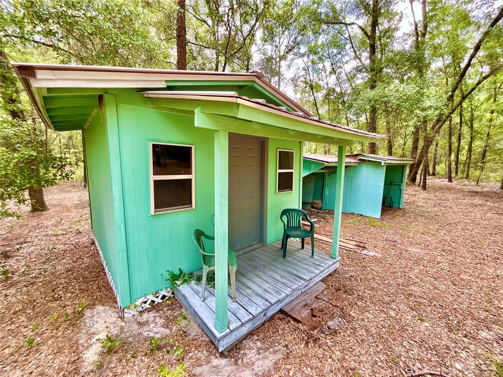 Photo of 8232 Swan Lake Road, Melrose, FL 32666 (MLS # GC541501)