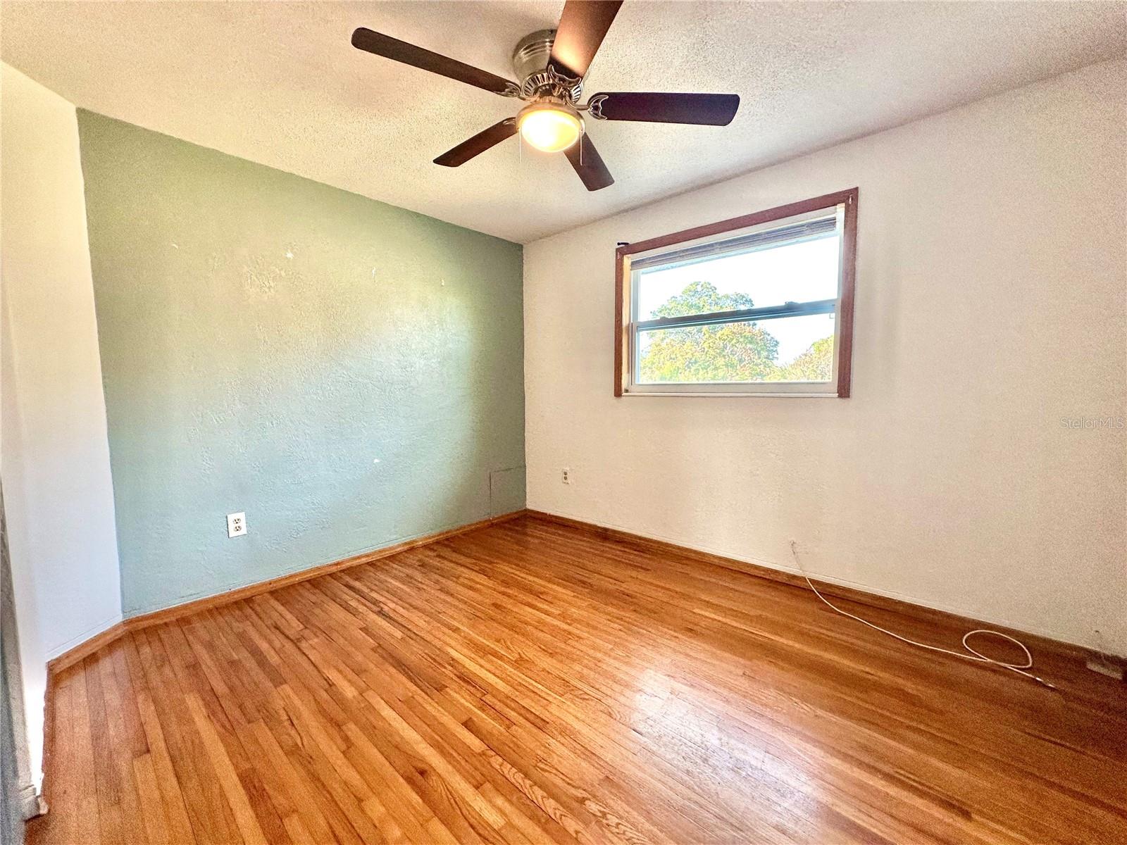 COMPTON COURT HOMESITES - Residential Lease