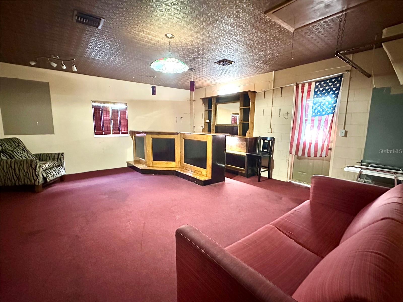 COMPTON COURT HOMESITES - Residential Lease