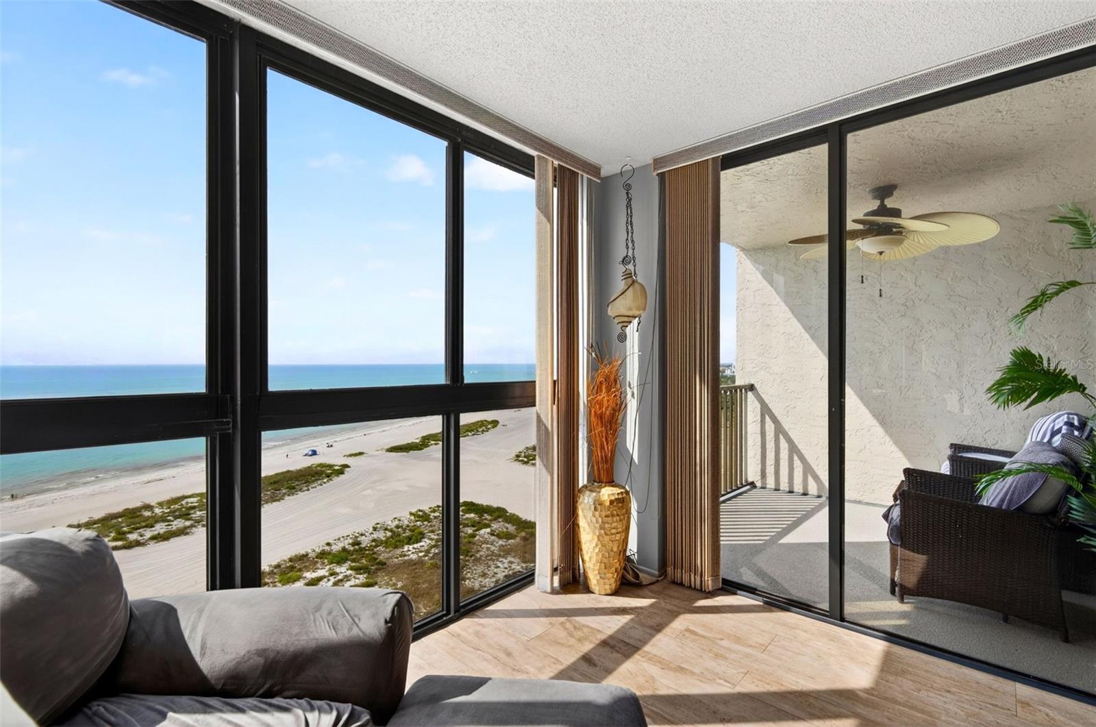 LIGHTHOUSE TOWERS CONDO - Residential