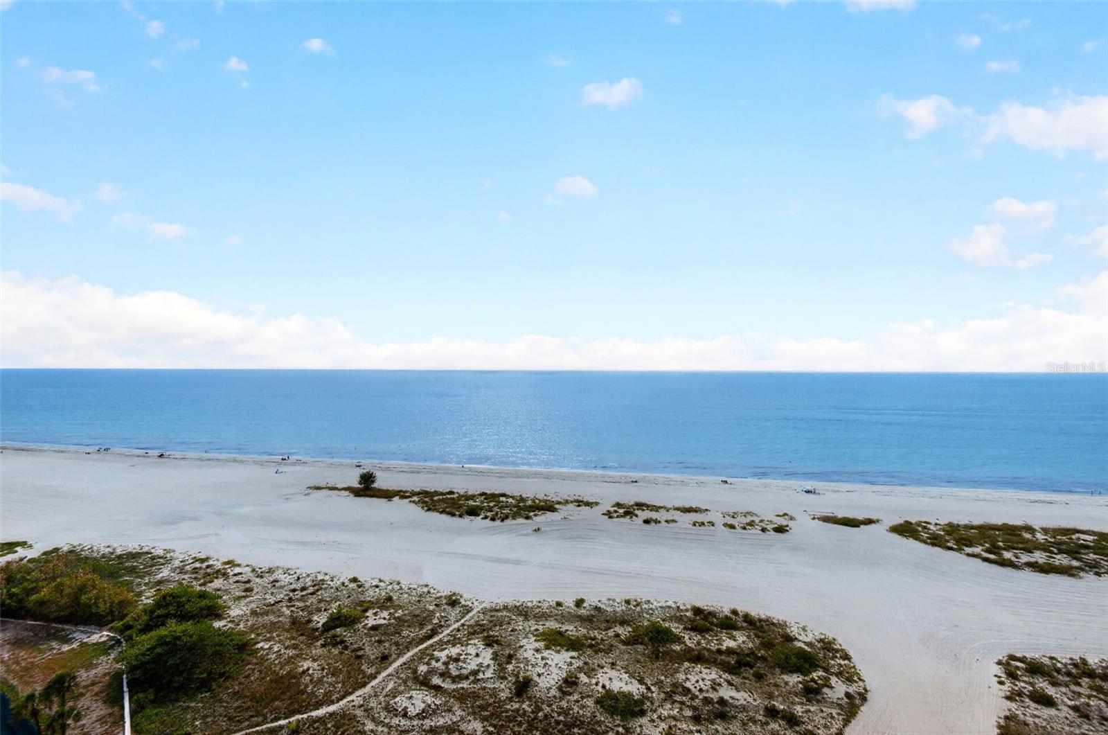 LIGHTHOUSE TOWERS CONDO - Residential