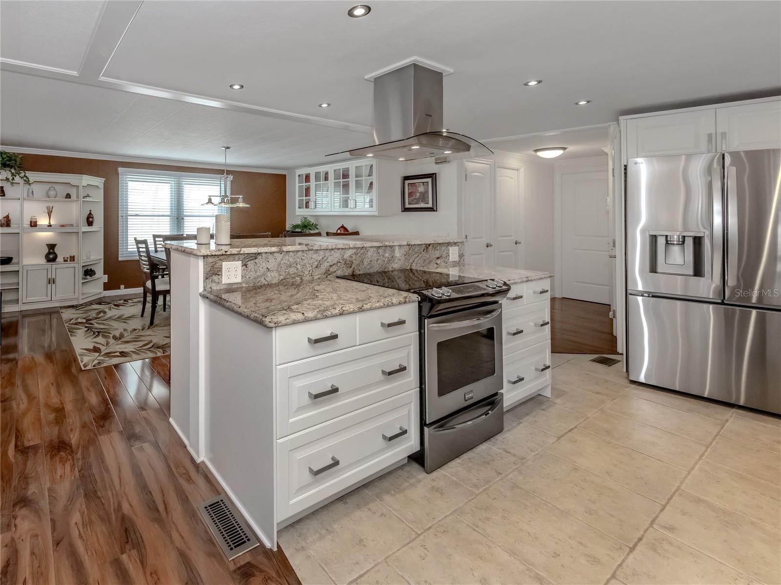 ALAMEDA ISLES - Residential