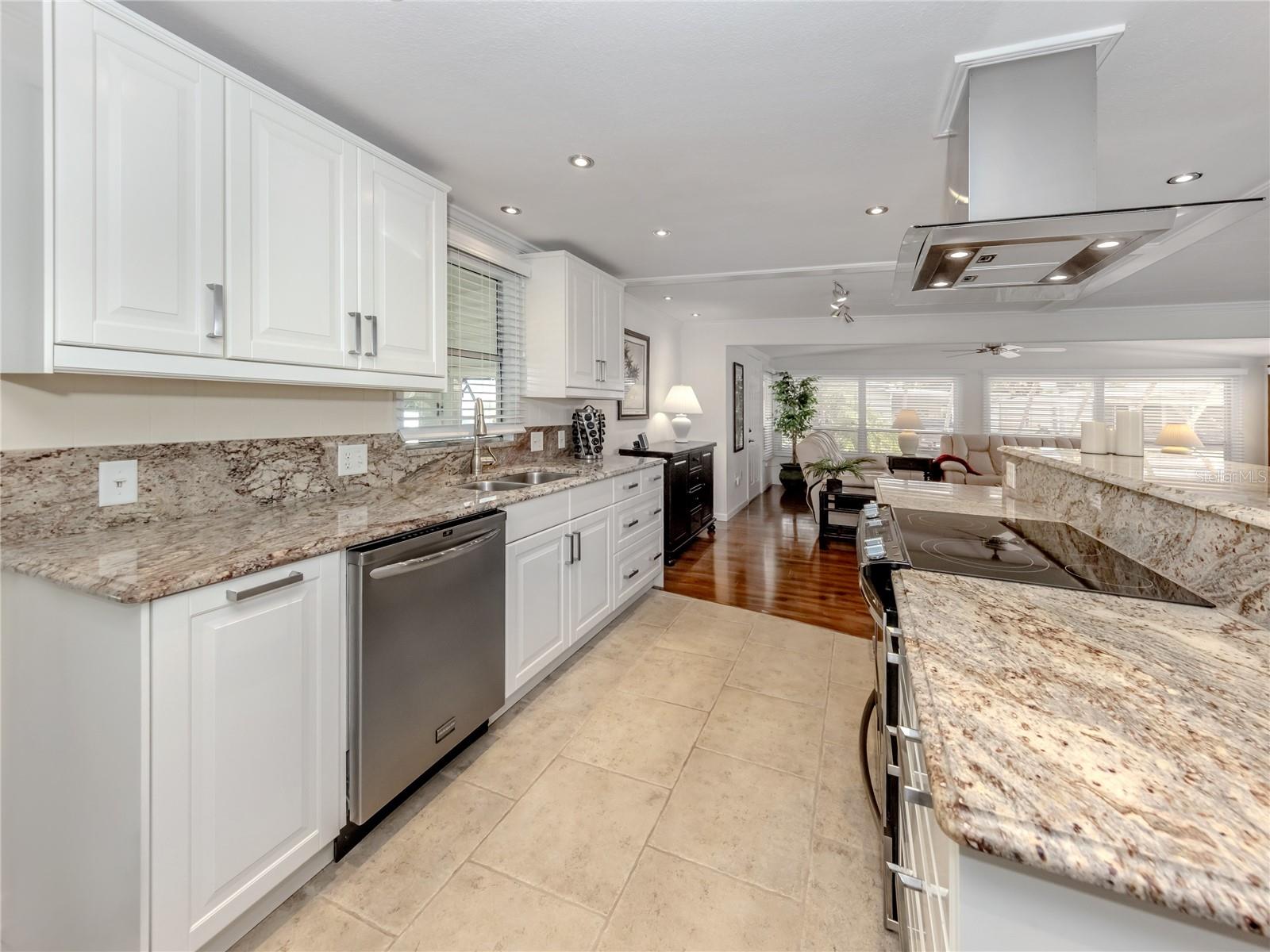 ALAMEDA ISLES - Residential