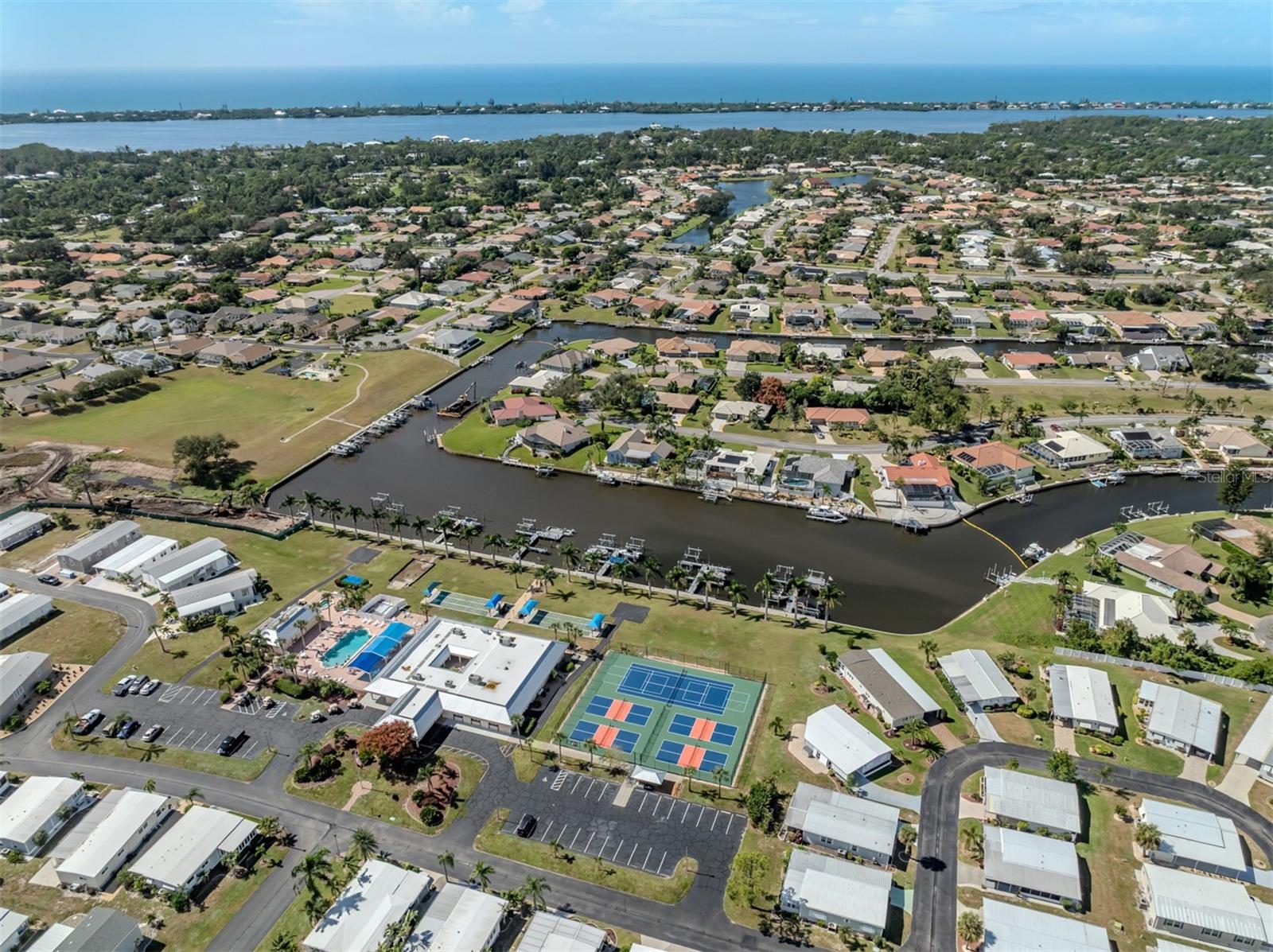 ALAMEDA ISLES - Residential