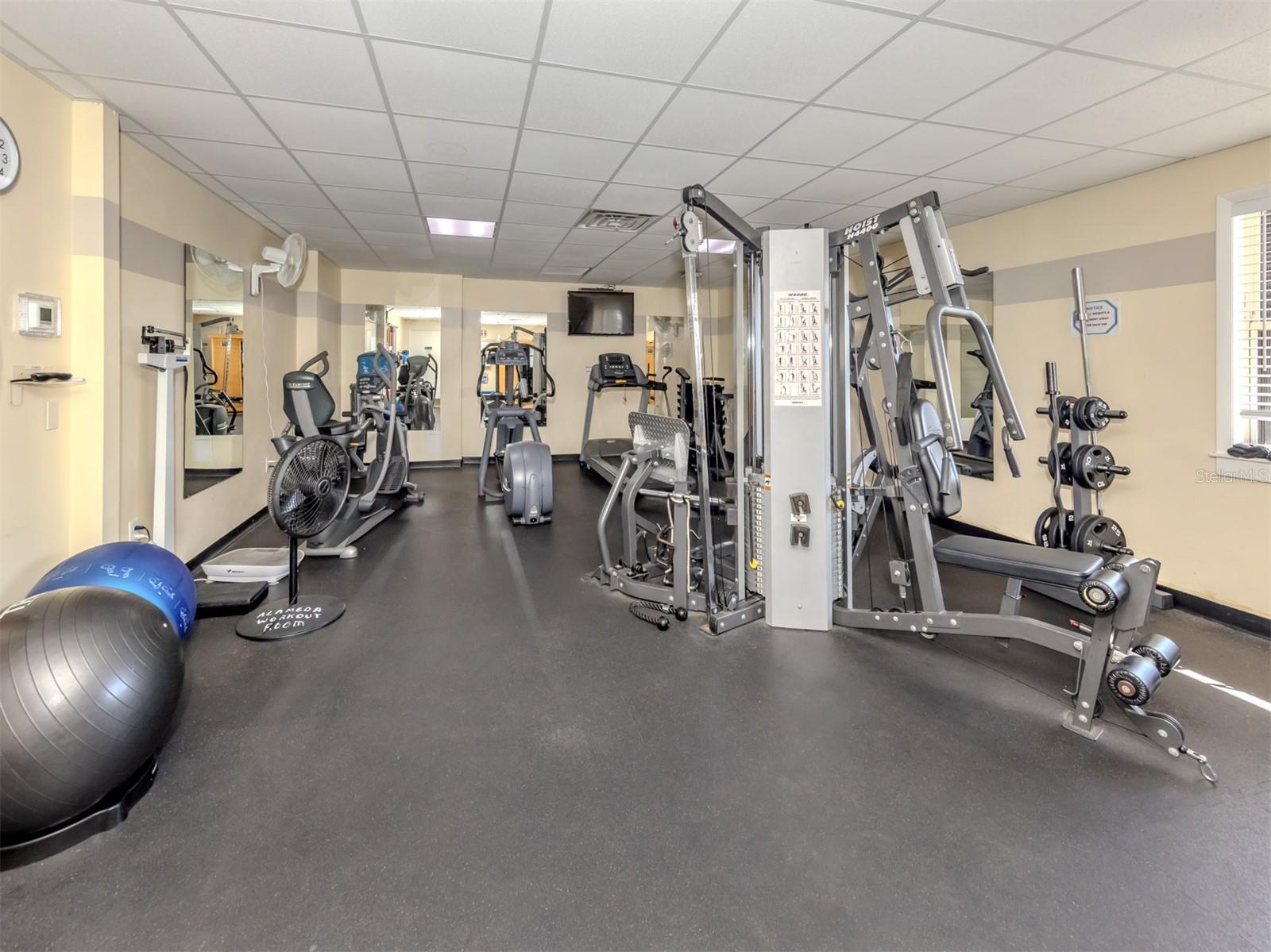 ALAMEDA ISLES - Residential