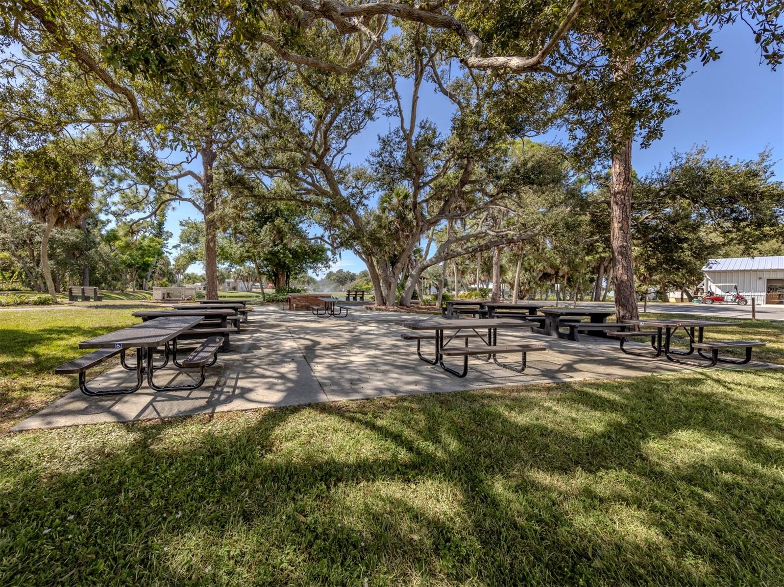 ALAMEDA ISLES - Residential