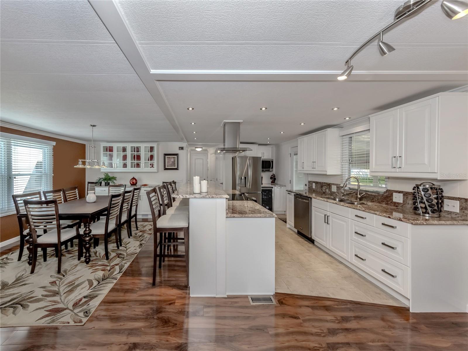 ALAMEDA ISLES - Residential