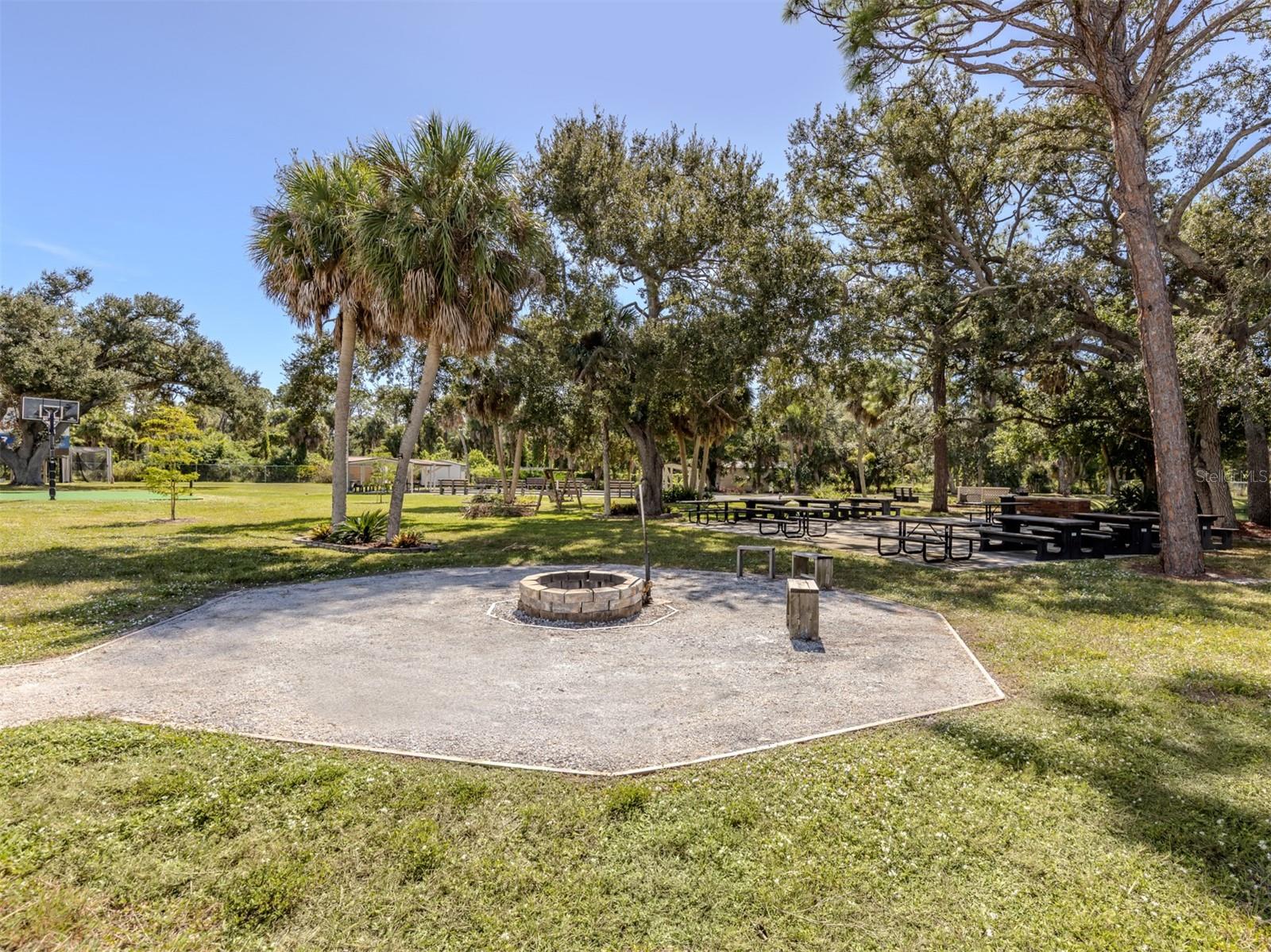 ALAMEDA ISLES - Residential