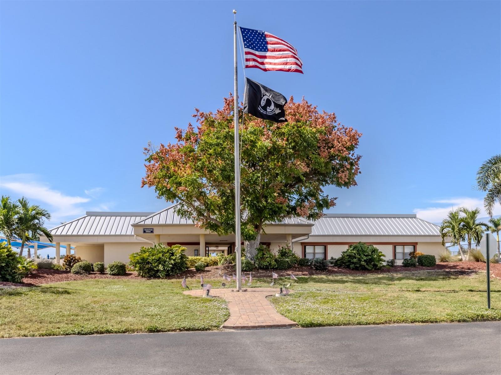 ALAMEDA ISLES - Residential