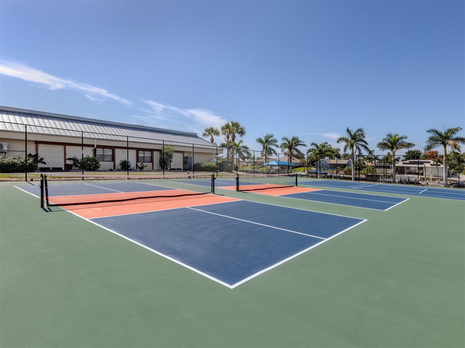 ALAMEDA ISLES - Residential