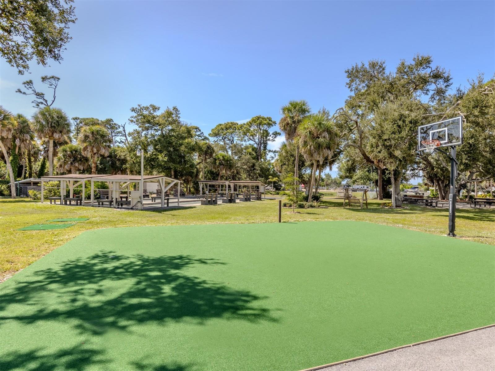 ALAMEDA ISLES - Residential