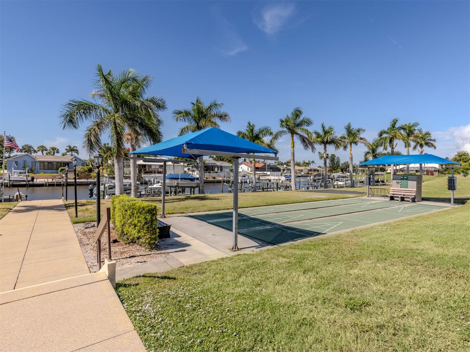 ALAMEDA ISLES - Residential