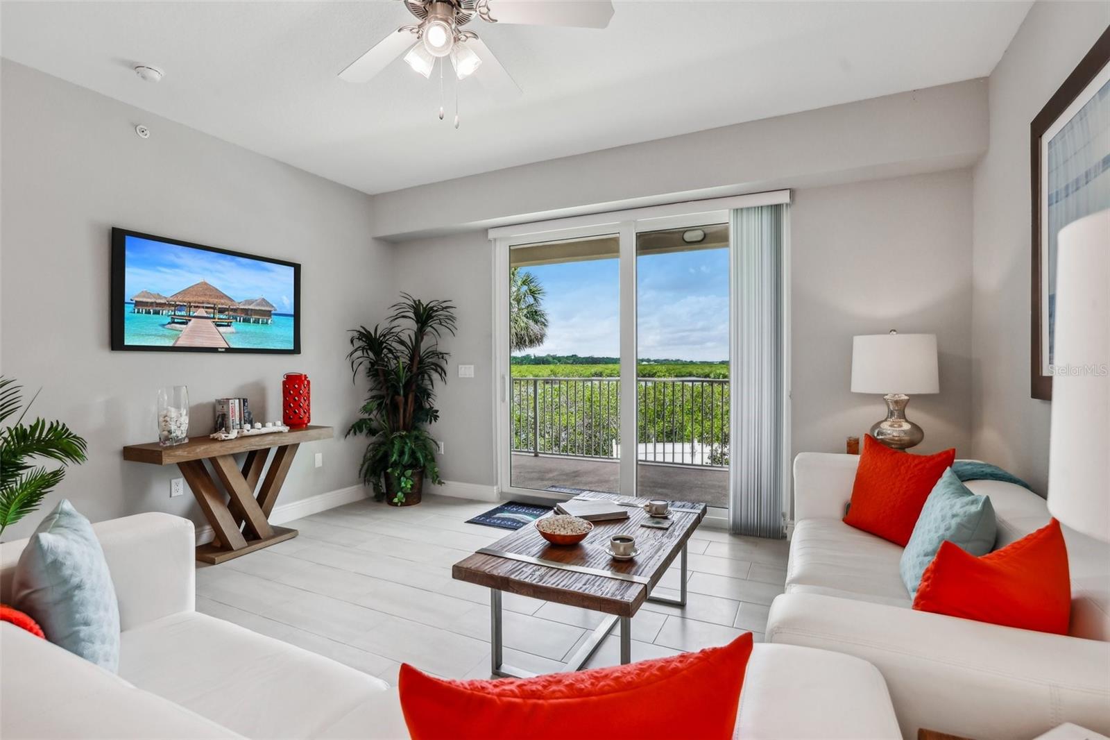 7 RIVERWALK DRIVE 305