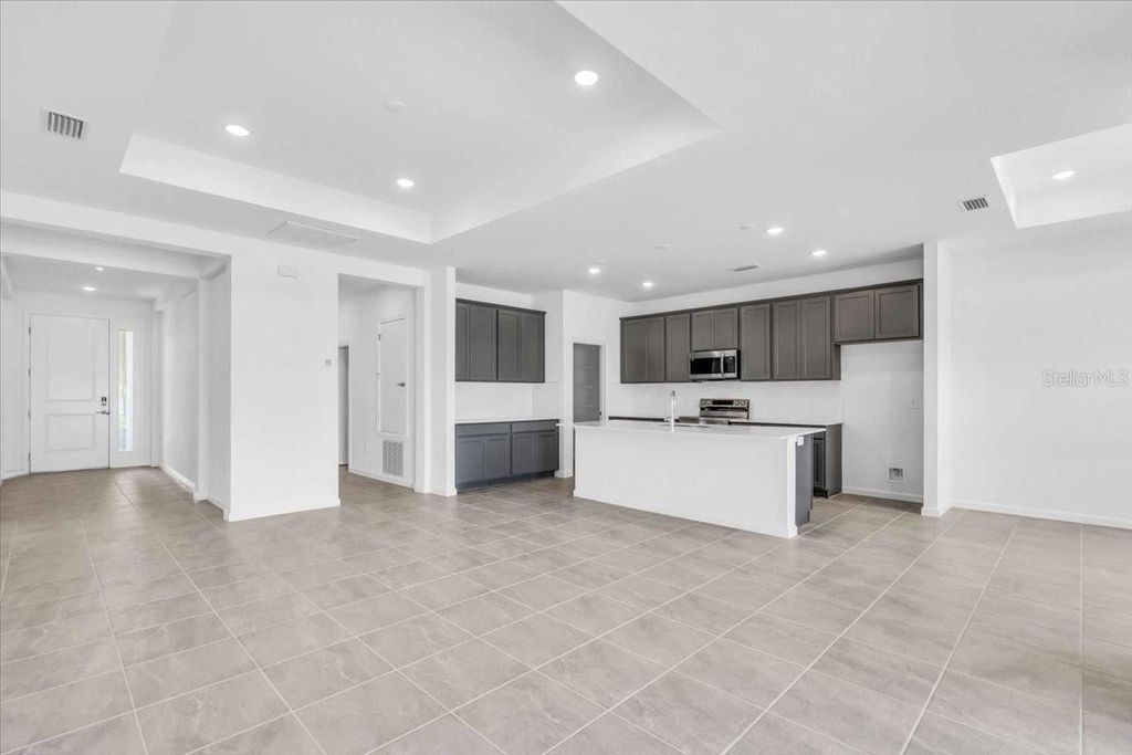 Photo of 9581 Vibrant Ln, Venice, FL 34292 (MLS # O6320284)