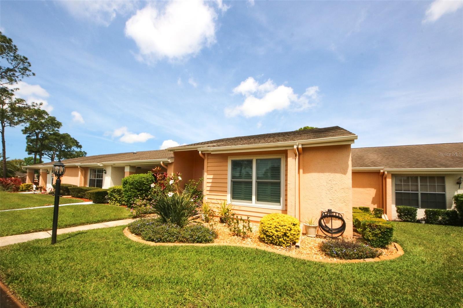 9321 WHITSTONE COURT