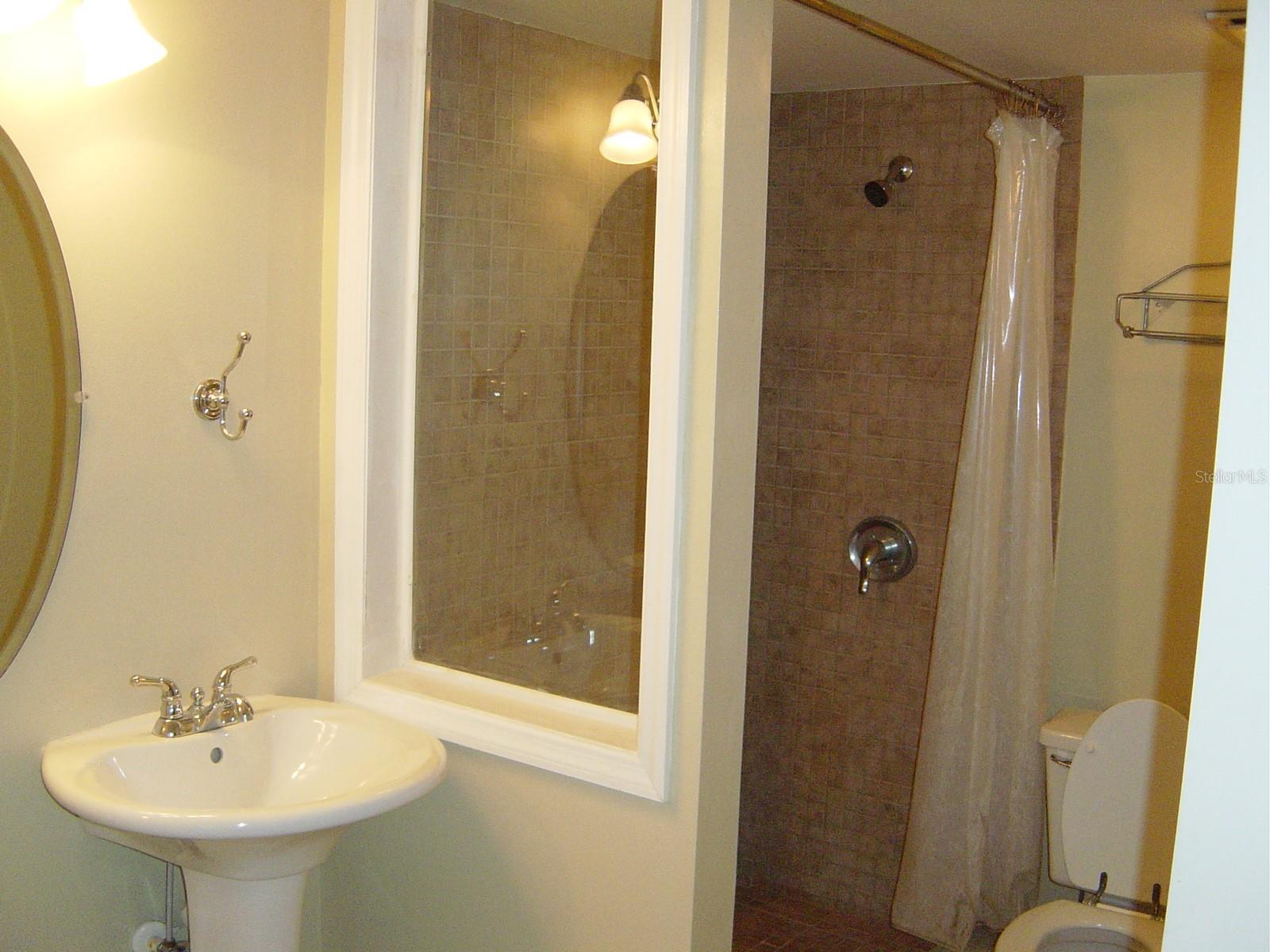 CAPISTRANO - Residential