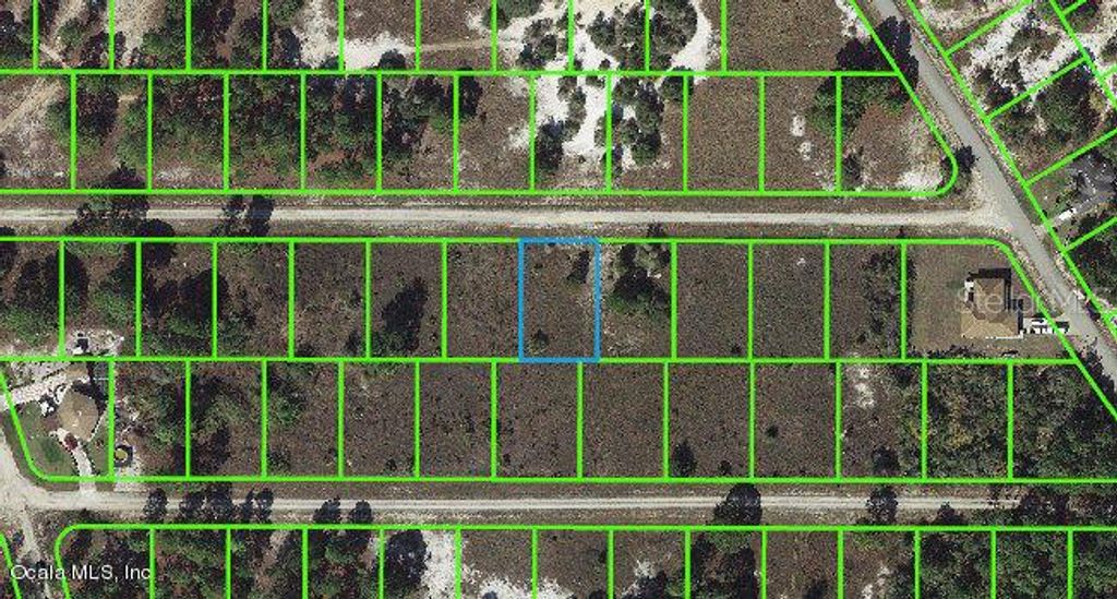 Photo of 331 Sunflower Avenue, Lake Placid, FL 33852 (MLS # OM542101)