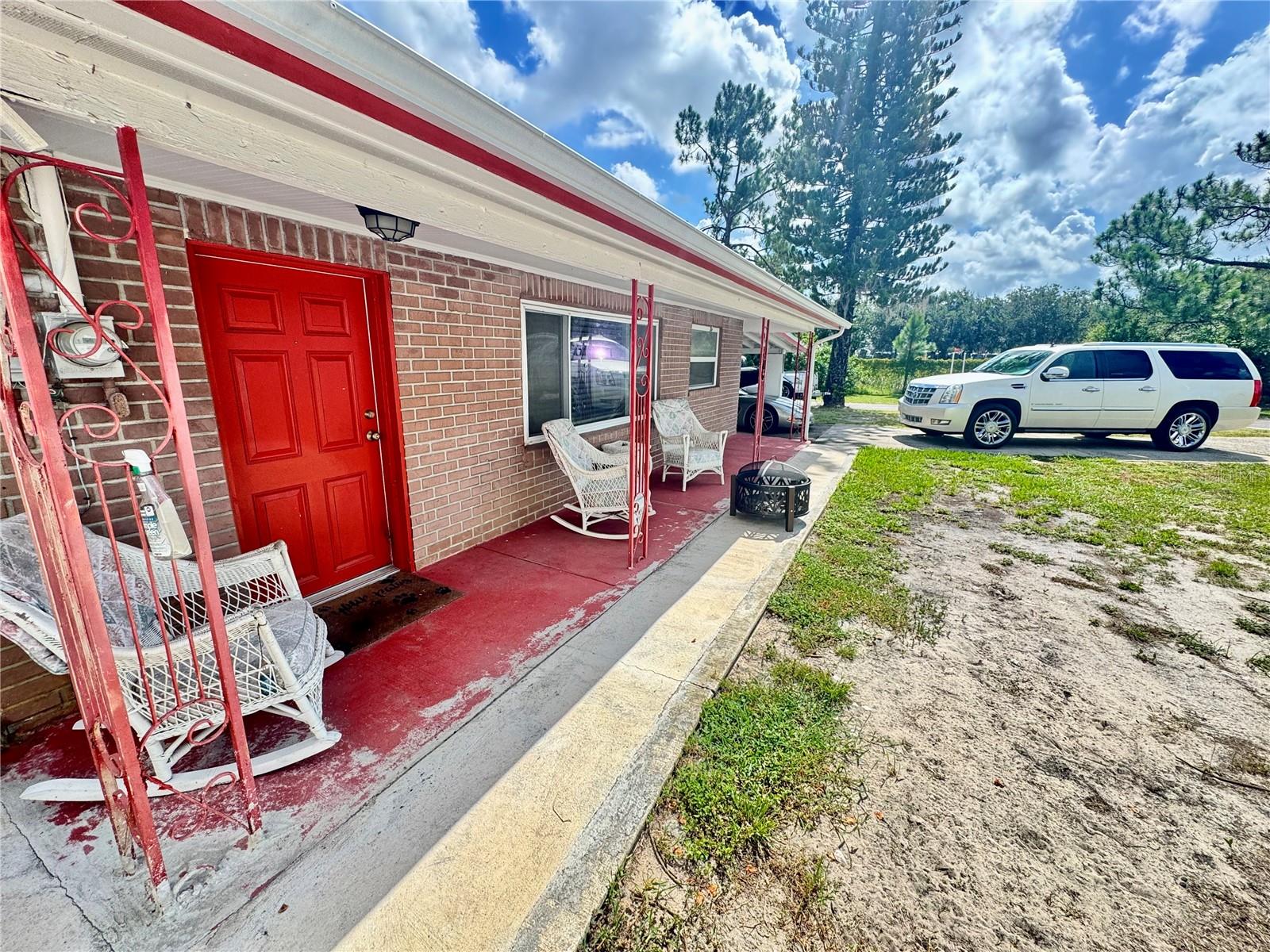 4233 FLORA AVENUE